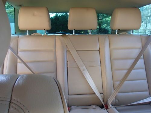 2004 Volkswagen Touareg V6 Sport Utility 4-Door 3.2L, image 11