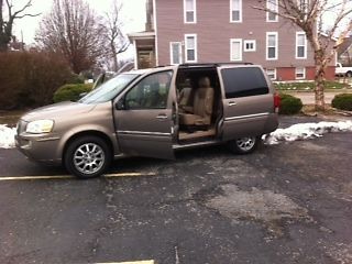 2006 buick terraza cxl mini passenger van 4-door 3.5l