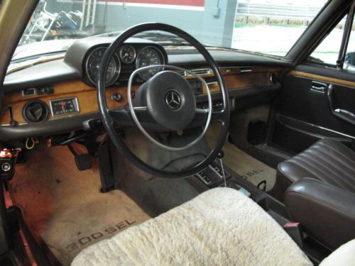 1970 Mercedes Benz 300 SEL 6.3..Garage Find..Original..Absolutely Rust Free !, image 16