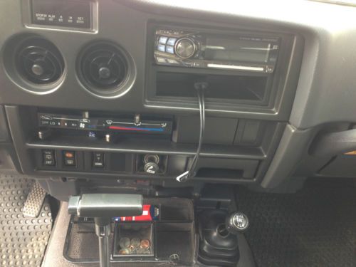 1990 Toyota Land Cruiser FJ62, image 6