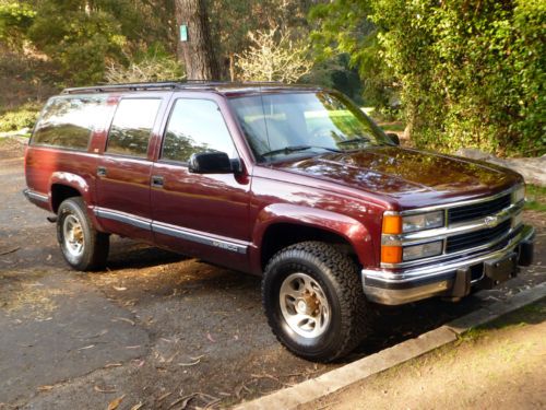 1994 suburban 6.5l turbo diesel 4x4, 2500, low miles, great cond