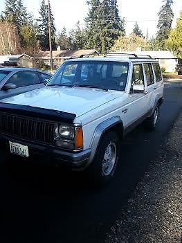 1992 jeep cherokee laredo sport utility 4-door 4.0l 4x4 w/ viper alarm