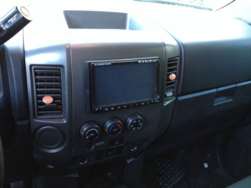 2009 NISSAN TITAN, image 5