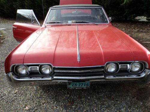 1967 oldsmobile cutlass supreme convertible