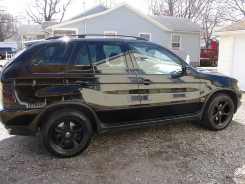 Bmw x5 blacked out 3.0l sport package many new parts