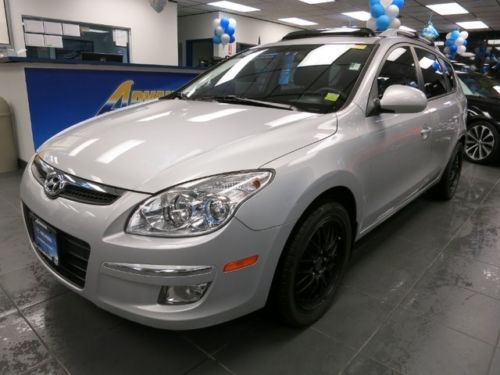 We finance certified warranty hatchback wagon auto leather sunroof xm cd ipod