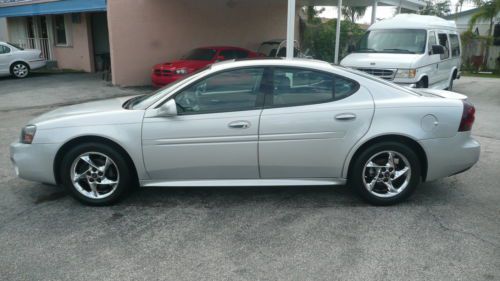 2004 pontiac grand prix gtp 3.8 litre super charged v-6 1 owner clean car fax