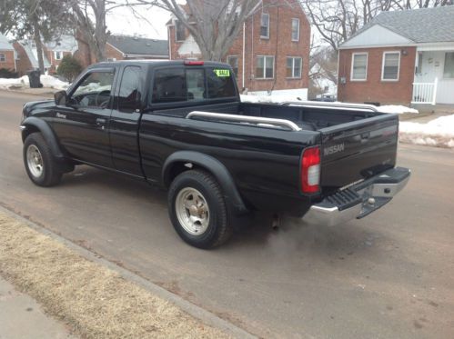 1999 nissan frontier xe extended cab pickup 2-door 3.3l