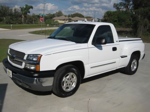 Beautiful 2003 chevrolet silverado sportside ls 4.8 loaded automatic low mileage