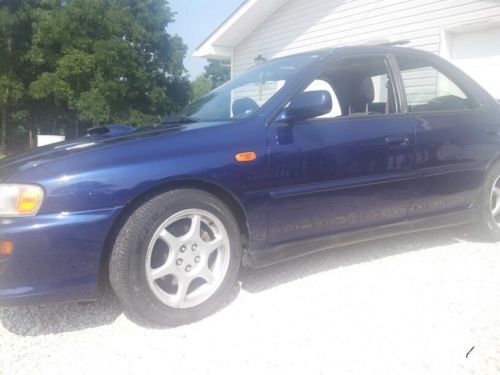 2001 subaru impreza rs sedan 4-door 2.5l all wheel drive gas save