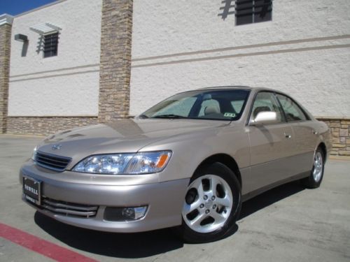 2001 es300 only 30k miles! dealer serviced clean! call 888-696-0646