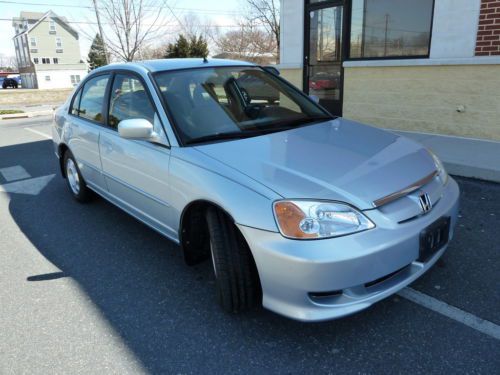2003 Honda Civic Hybrid 1-Owner No Reserve!!!, image 7