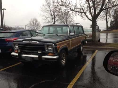 Original 1991 hunter green wagoneer