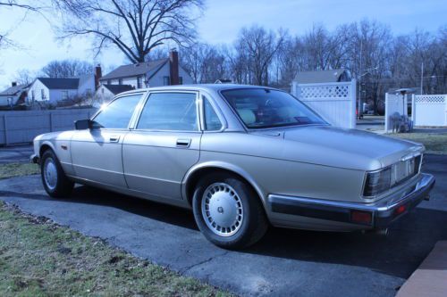 1993 jaguar xj6 vanden plas sedan 4-door 4.0l