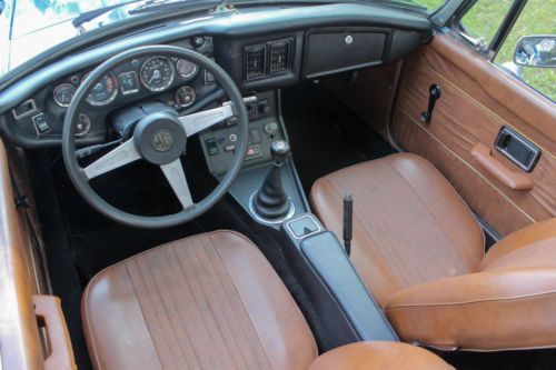 1975 MG MGB Roadster MKIV Convertible 1.8L Manual, image 4