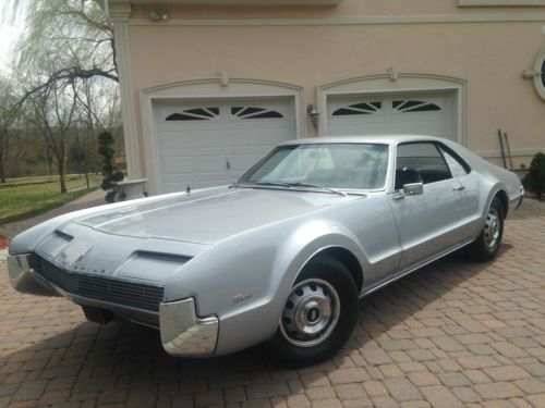 1966 oldsmobile toronado 7.0l big block #&#039;s matching all original 1 owner car