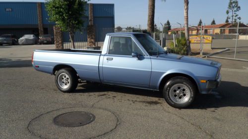 1981 dodge d-50 pick up