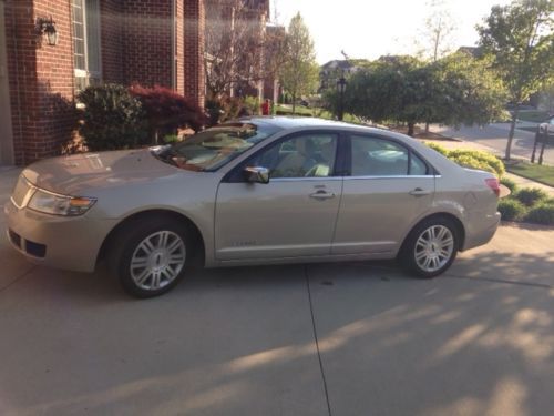 2006 lincoln zephyr- beige, excellent condition, 131,000 miles