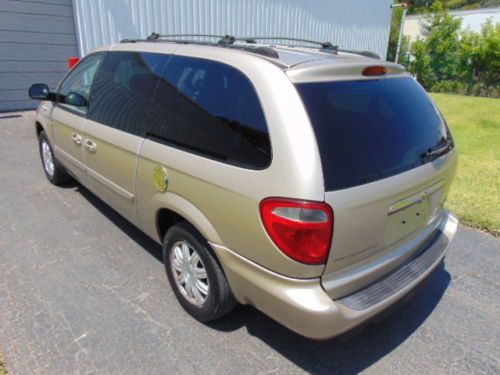 MEMORIAL WEEKEND BLAST OFF! TOURING EDITION - FULLY AUTOMATED DOORS - STOW N GO, image 13