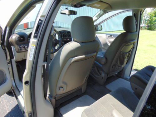 MEMORIAL WEEKEND BLAST OFF! TOURING EDITION - FULLY AUTOMATED DOORS - STOW N GO, image 39