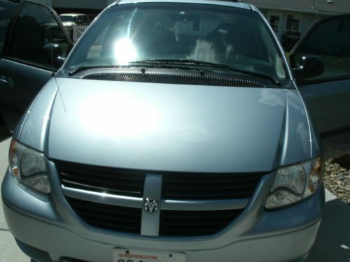 2005 Dodge Grand Caravan SE Mini Passenger Van 4-Door 3.3L, image 7
