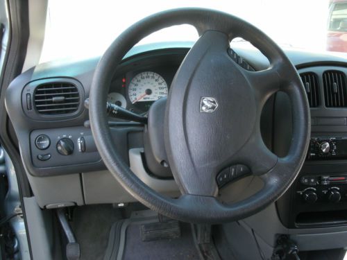 2005 Dodge Grand Caravan SE Mini Passenger Van 4-Door 3.3L, image 11