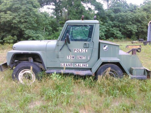 Cj 10a-amc flight line tow tractor