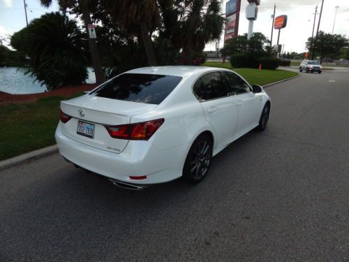 Garage kept Warranty One owner Excellent condition, image 3