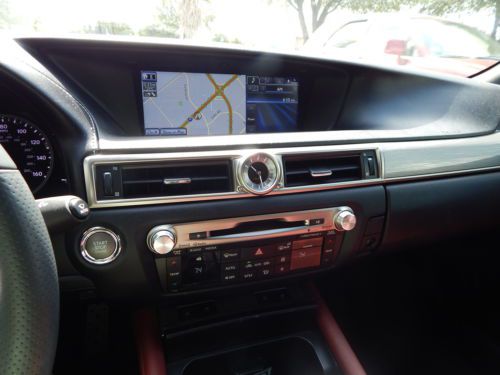 Garage kept Warranty One owner Excellent condition, image 12