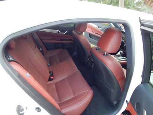 Garage kept Warranty One owner Excellent condition, image 21