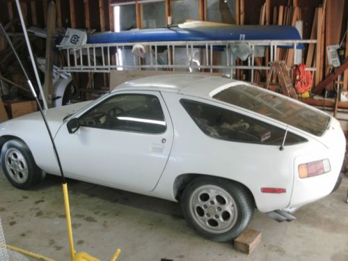 1979 porsche 928  for  restoration or parts