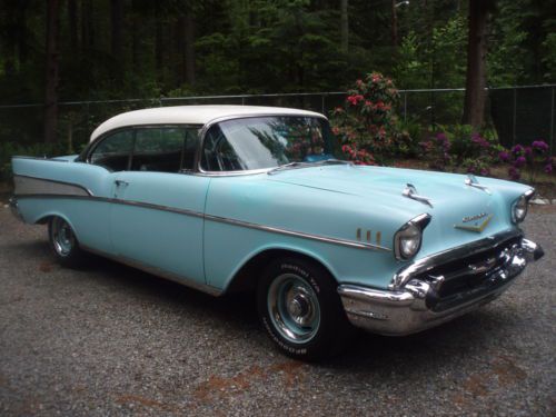 1957 Chevrolet Bel Air Sport Coupe Hardtop 2-Door 5.7, image 2