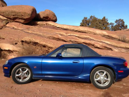 1999 mazda miata 10th anniversary convertible 2-door 1.8l (10a) - low miles