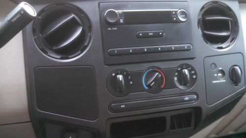 2008 Ford F-250 Super Duty XL Standard Cab Pickup 2-Door 5.4L, image 13
