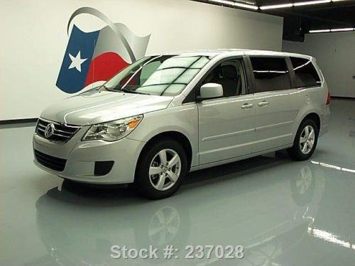 2010 volkswagen routan se rear cam dvd heated seats 66k texas direct auto