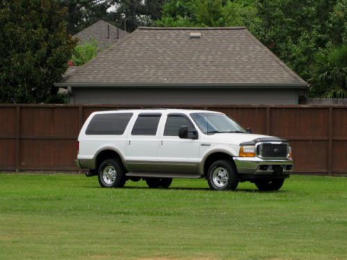 3rd row ( limited ) heated leather seats! mint