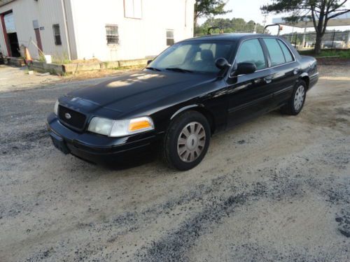 2010 black ford crown victoria 4 door sedan one owner