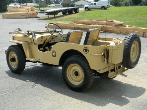 1947 Willy's Jeep CJ2A ~ WWII Tribute ~ BEAUTIFULLY RESTORED ~ DRIVE ANYWHERE, image 13