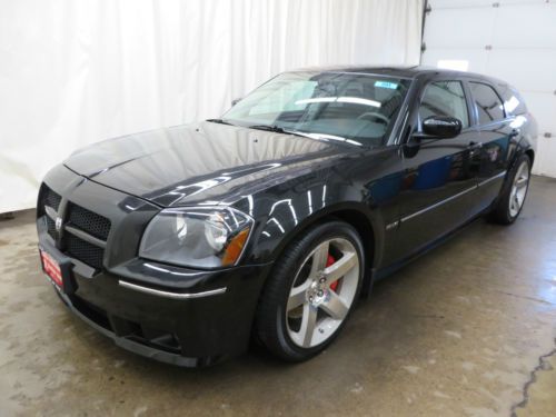 2006 dodge magnum srt8 wagon 4-door 6.1l