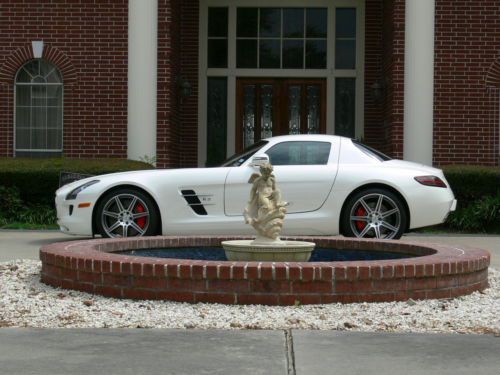 2012 mercedes-benz sls amg coupe 2-door 6.3l