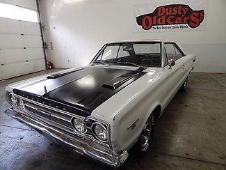 1967 white matchnum440gtxrunsdrivesgreatinterbodyvgoodmopar!