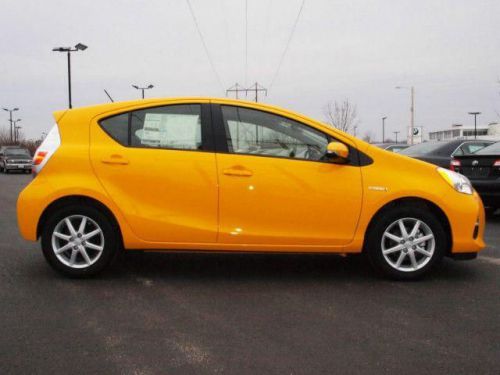 2014 toyota prius c three