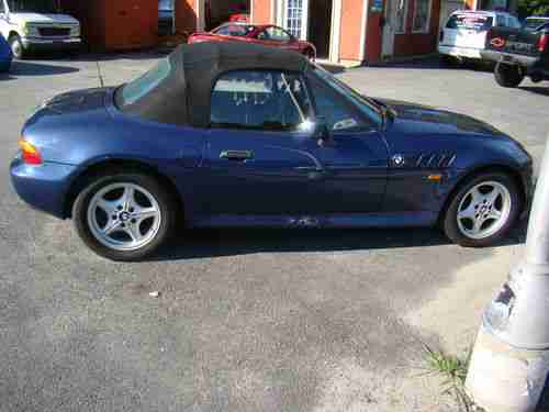 1996 BMW Z3 Roadster Convertible 2-Door 1.9L, image 5
