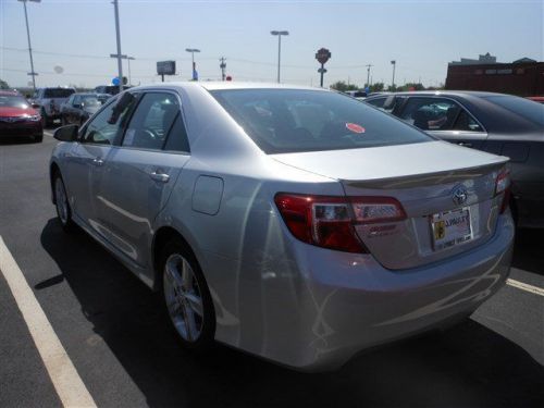 2014 Toyota Camry SE, US $24,940.00, image 4