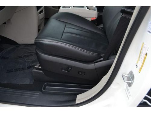 2013 Chrysler Town & Country Touring, US $22,000.00, image 21
