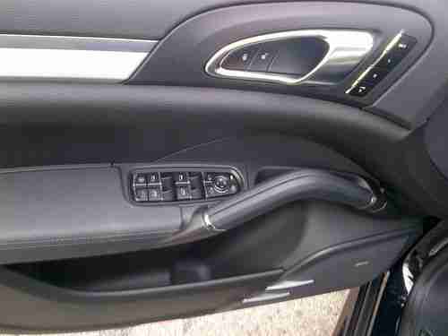 2013 Porsche Cayenne GTS - jet black metallic, US $96,300.00, image 13