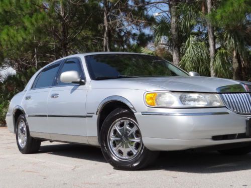 2002 LINCOLN TOWNCAR SIGNATURE LIMITED EDITION * NO RESERVE RARE! LOW 69K MILES!, image 15