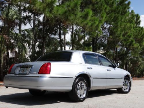 2002 LINCOLN TOWNCAR SIGNATURE LIMITED EDITION * NO RESERVE RARE! LOW 69K MILES!, image 19