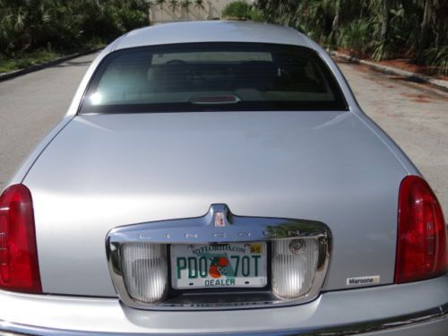 2002 LINCOLN TOWNCAR SIGNATURE LIMITED EDITION * NO RESERVE RARE! LOW 69K MILES!, image 21