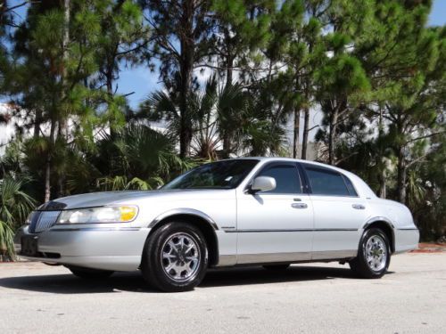 2002 LINCOLN TOWNCAR SIGNATURE LIMITED EDITION * NO RESERVE RARE! LOW 69K MILES!, image 22